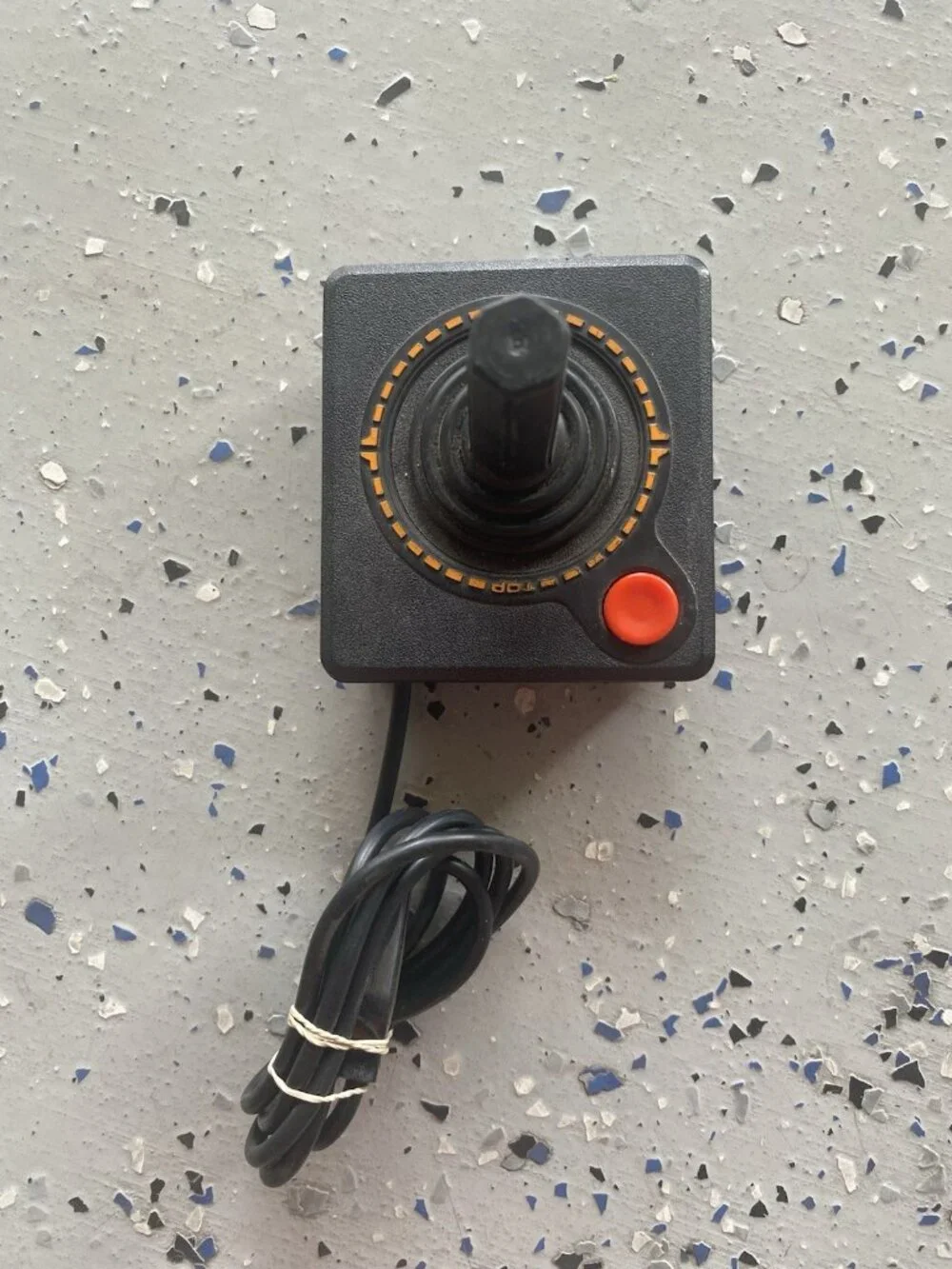 Atari Controller Video Game Joystick Set Of (2) EJS-019 1 Good, 1 Fair Condition